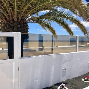 Sea Front Frente Al Mar , Playa Honda (Lanzarote) España